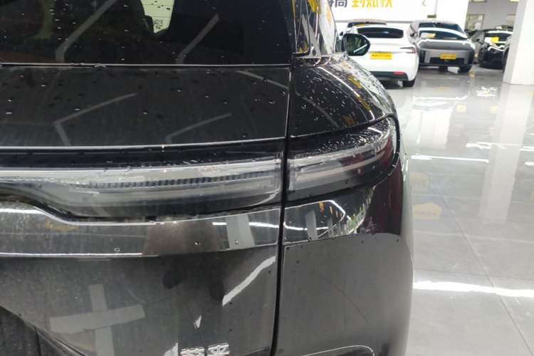 Used Nio ES6 2025 75 kWh Right Rear Taillight