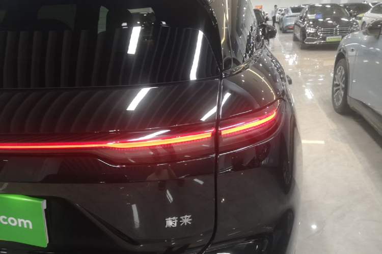 Used Nio ES6 2025 75 kWh Right Rear Taillight