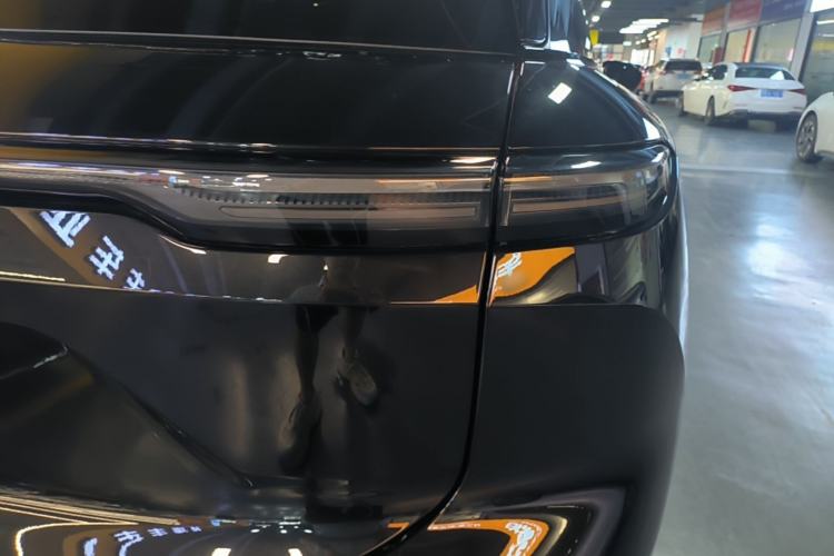 Used Nio ES6 2025 75 kWh Right Rear Taillight