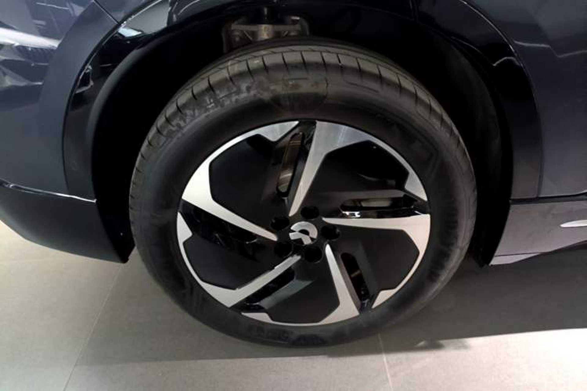 Used Nio ES6 2025 75 kWh Right Rear Wheel Hub