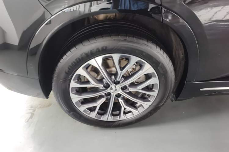 Used Nio ES6 2025 75 kWh Right Rear Wheel Hub