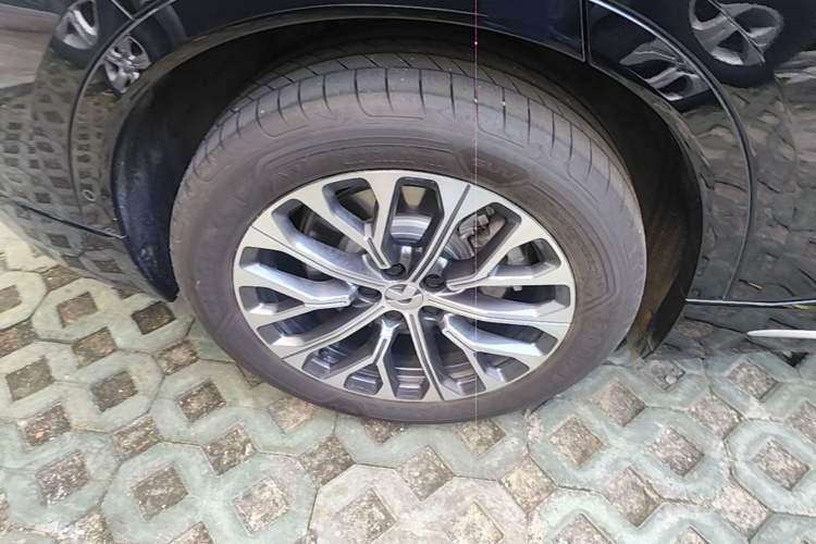 Used Nio ES6 2025 75 kWh Right Rear Wheel Hub