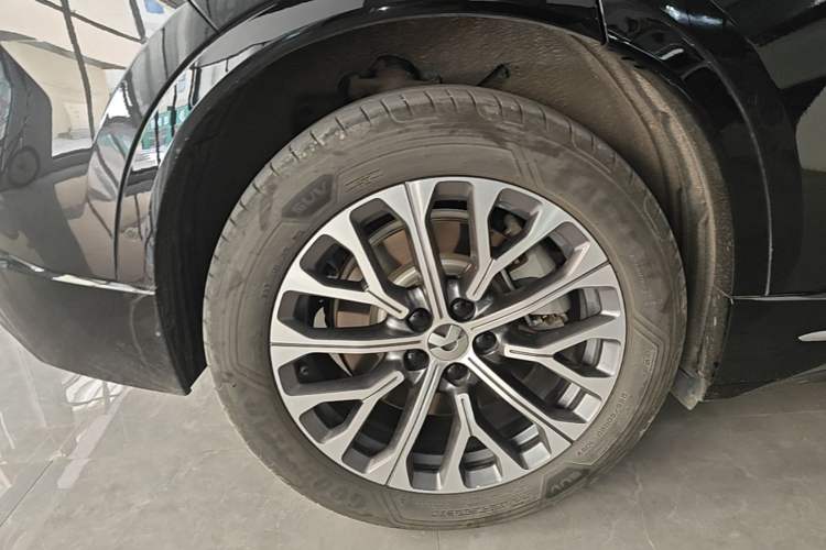 Used Nio ES6 2025 75 kWh Right Rear Wheel Hub