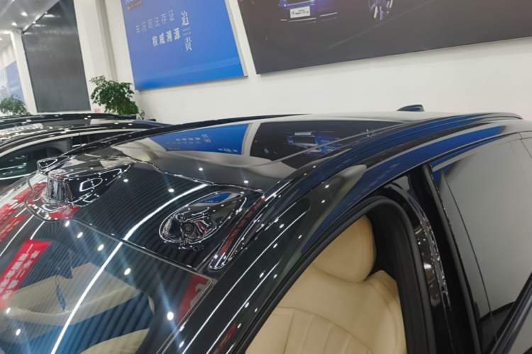 Used Nio ES6 2025 75 kWh Roof