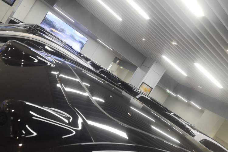 Used Nio ES6 2025 75 kWh Roof