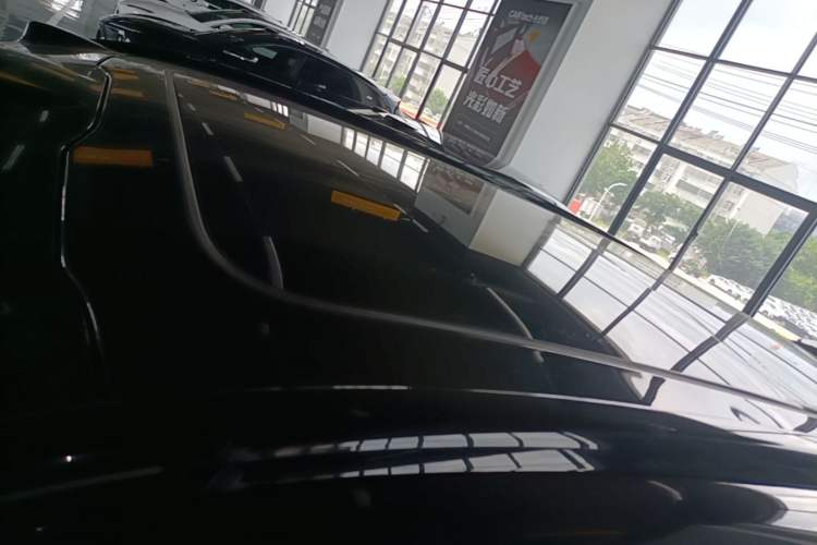 Used Nio ES6 2025 75 kWh Roof