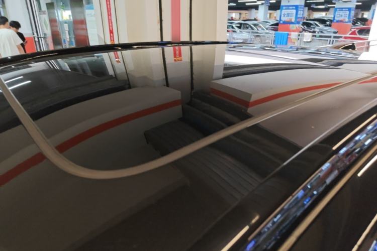 Used Nio ES6 2025 75 kWh Roof