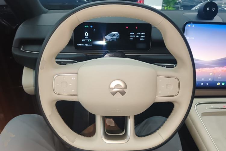 Used Nio ES6 2025 75 kWh Steering Wheel