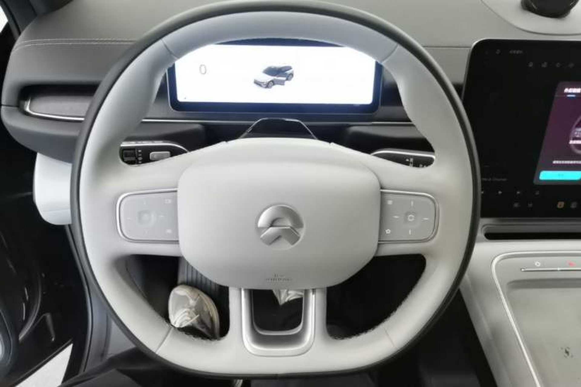 Used Nio ES6 2025 75 kWh Steering Wheel