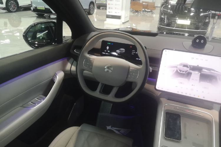 Used Nio ES6 2025 75 kWh Steering Wheel