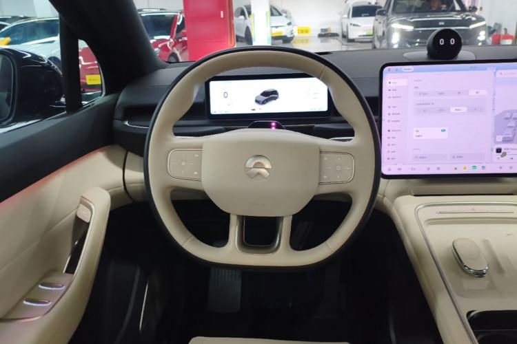 Used Nio ES6 2025 75 kWh Steering Wheel