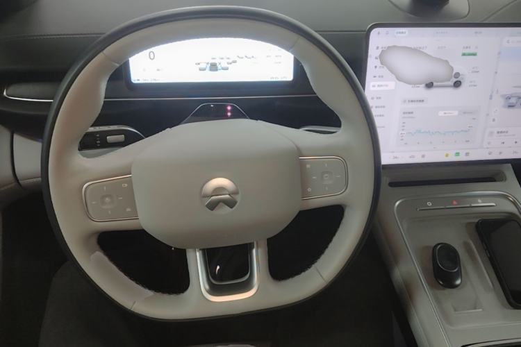 Used Nio ES6 2025 75 kWh Steering Wheel