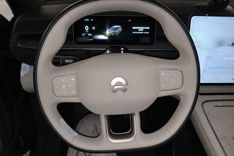 Used Nio ES6 2025 75 kWh Steering Wheel