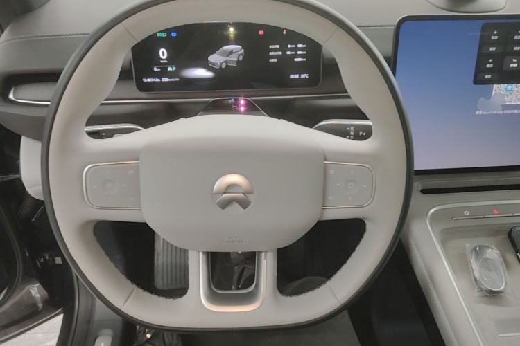 Used Nio ES6 2025 75 kWh Steering Wheel