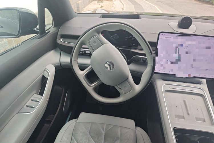 Used Nio ES6 2025 75 kWh Steering Wheel