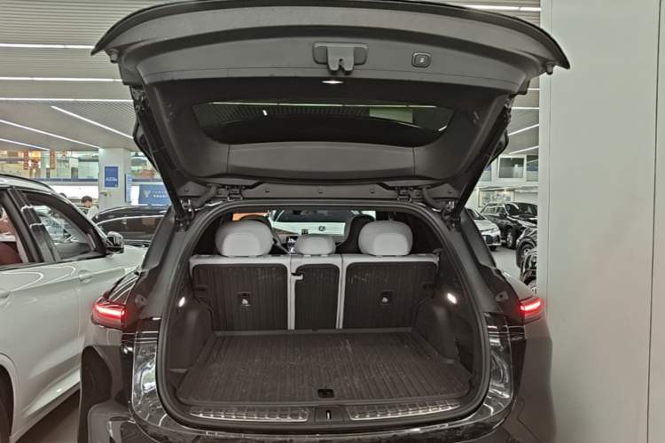 Used Nio ES6 2025 75 kWh Trunk