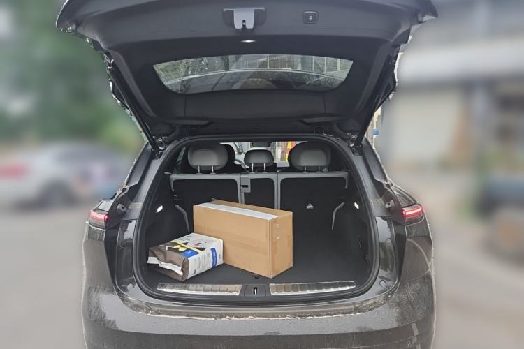 Used Nio ES6 2025 75 kWh Trunk