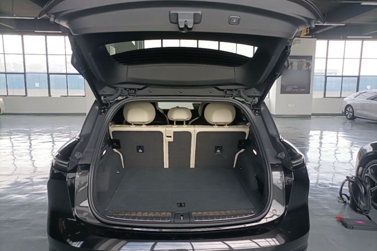 Used Nio ES6 2025 75 kWh Trunk
