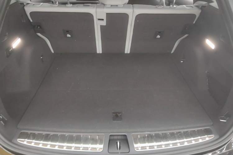 Used Nio ES6 2025 75 kWh Trunk