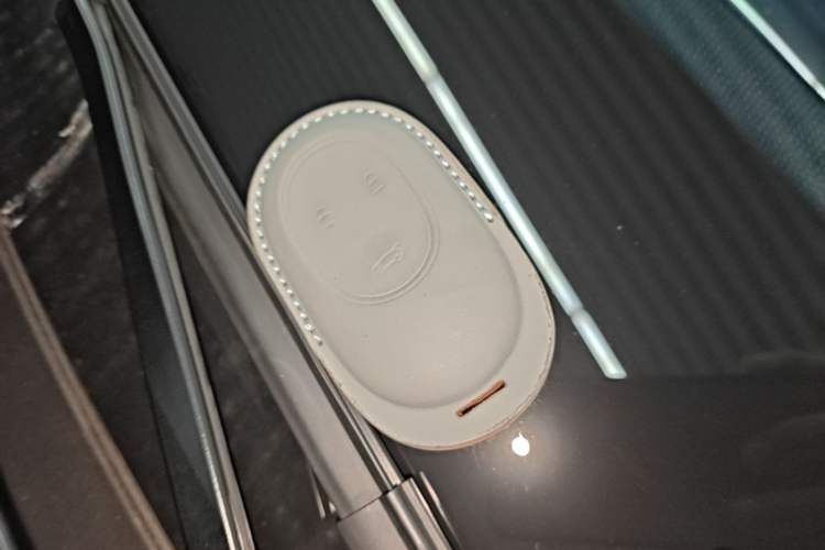 Used Nio ES6 2025 75 kWh Vehicle Key