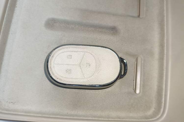 Used Nio ES6 2025 75 kWh Vehicle Key