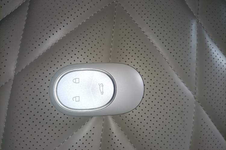 Used Nio ES6 2025 75 kWh Vehicle Key