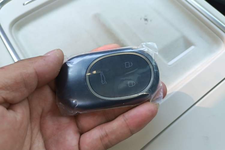 Used Nio ES6 2025 75 kWh Vehicle Key