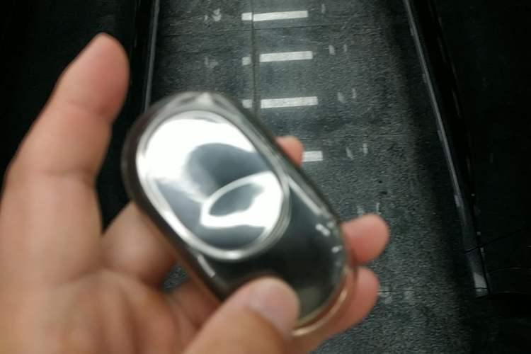 Used Nio ES6 2025 75 kWh Vehicle Key