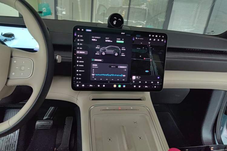 Used Nio ES6 2025 75 kWh Audio And AC Panel