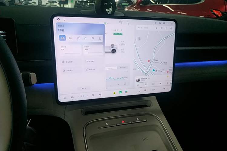 Used Nio ES6 2025 75 kWh Audio And AC Panel