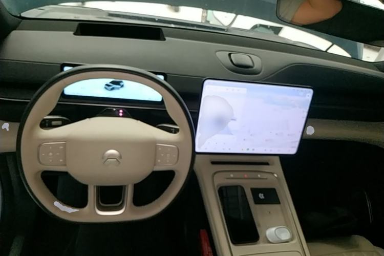 Used Nio ES6 2025 75 kWh Center Console