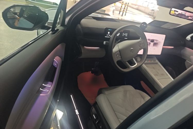 Used Nio ES6 2025 75 kWh Driver Seat