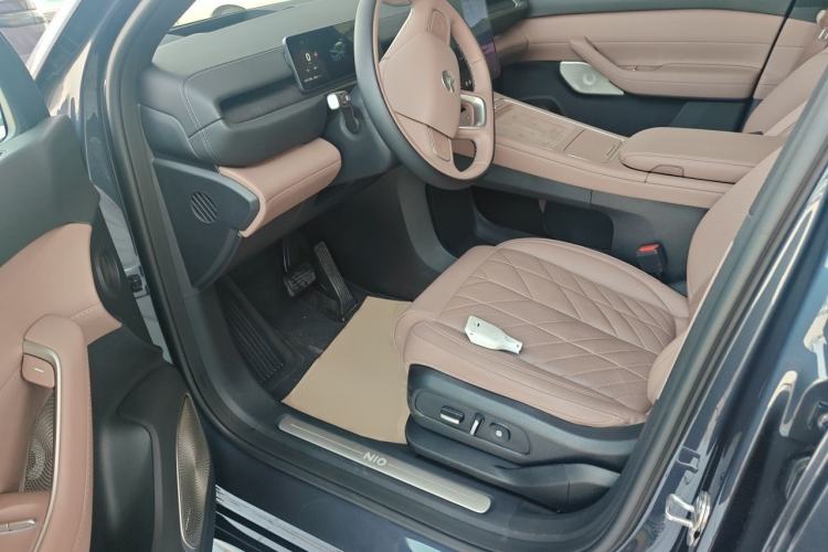 Used Nio ES6 2025 75 kWh Driver Seat