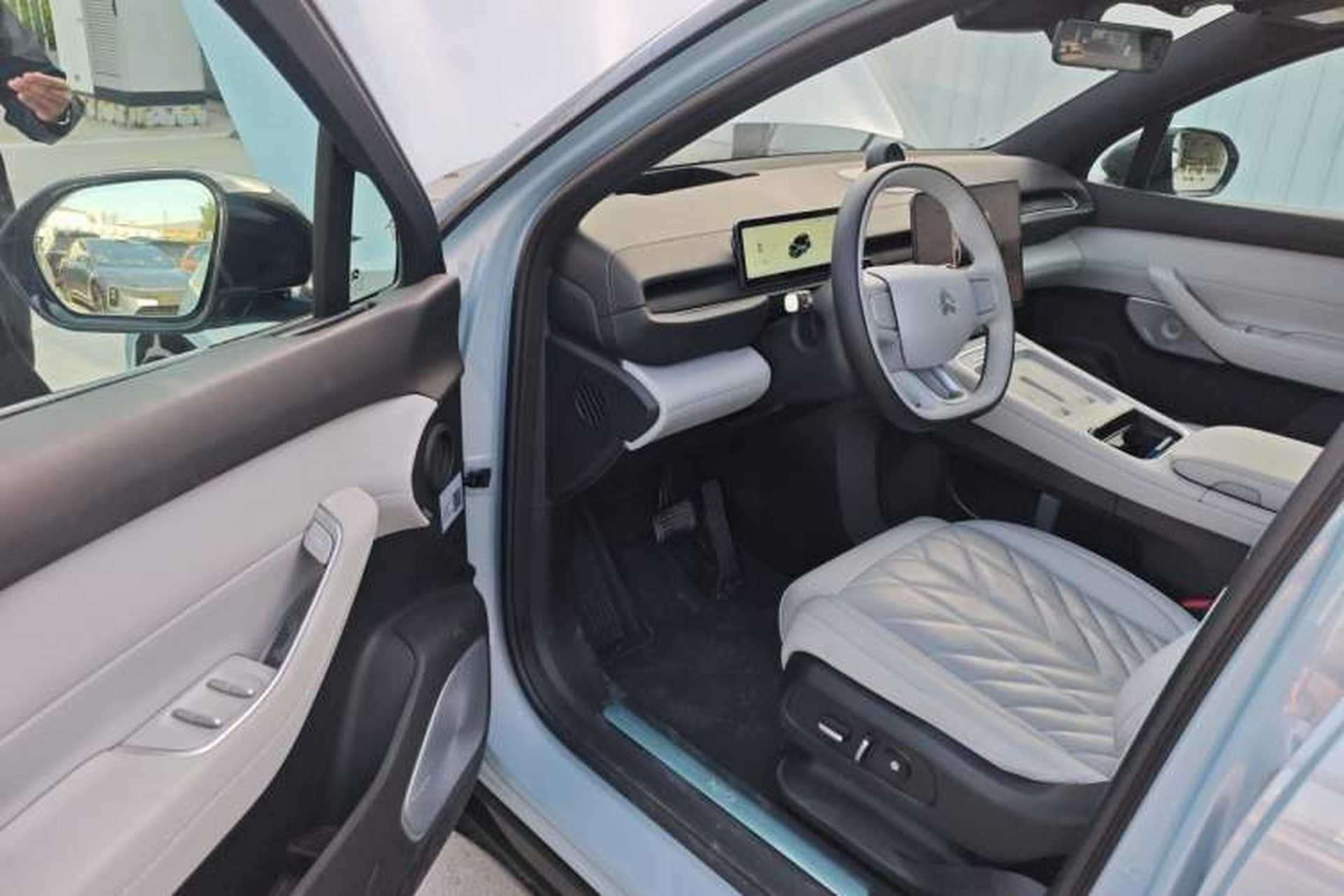 Used Nio ES6 2025 75 kWh Driver Seat