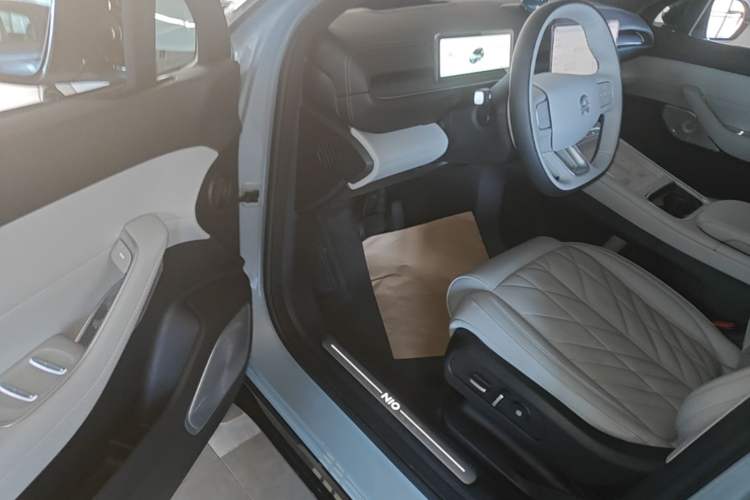 Used Nio ES6 2025 75 kWh Driver Seat