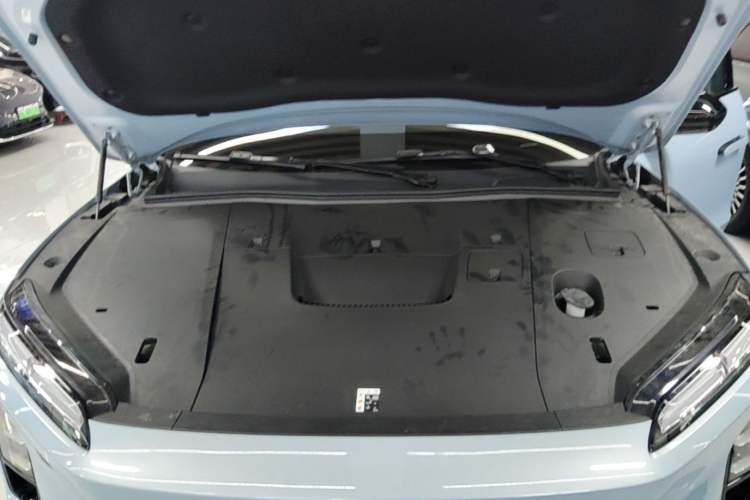 Used Nio ES6 2025 75 kWh Engine Bay