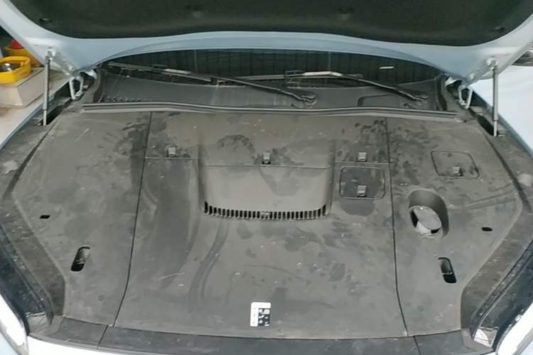 Used Nio ES6 2025 75 kWh Engine Bay