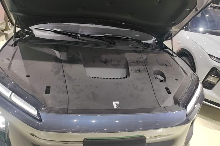 Used Nio ES6 2025 75 kWh Engine Bay