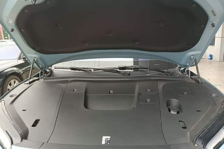 Used Nio ES6 2025 75 kWh Engine Bay