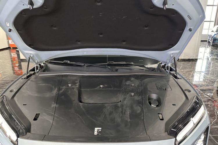 Used Nio ES6 2025 75 kWh Engine Bay