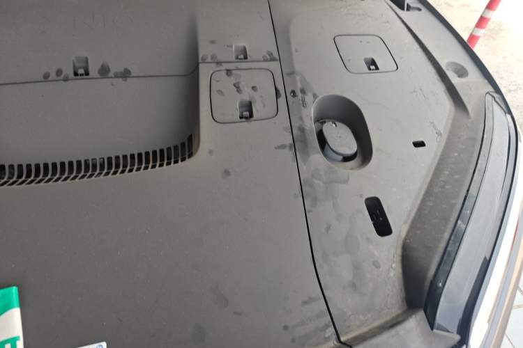 Used Nio ES6 2025 75 kWh Engine Bay Left