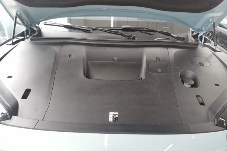 Used Nio ES6 2025 75 kWh Engine Bay