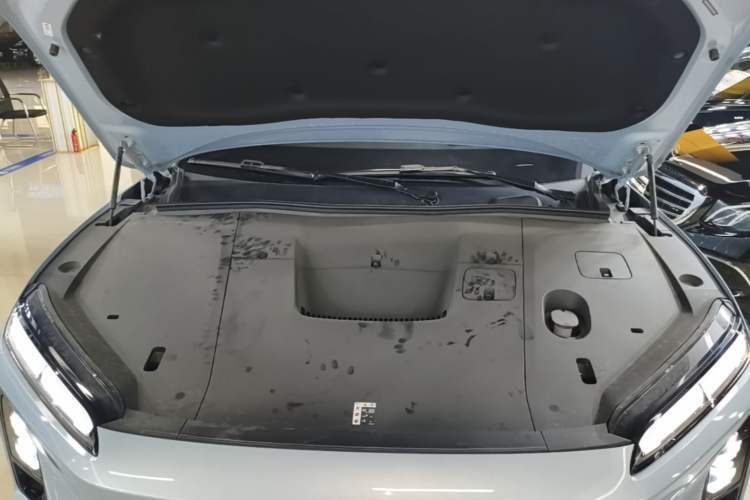 Used Nio ES6 2025 75 kWh Engine Bay