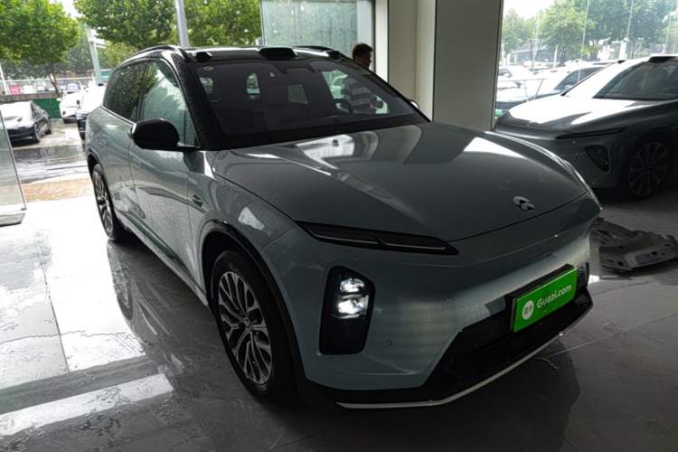 Used Nio ES6 2025 75 kWh Exterior 1