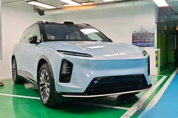 Used Nio ES6 2025 75 kWh Exterior 1