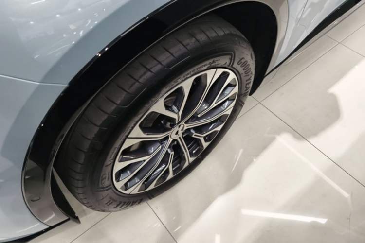 Used Nio ES6 2025 75 kWh Exterior 2