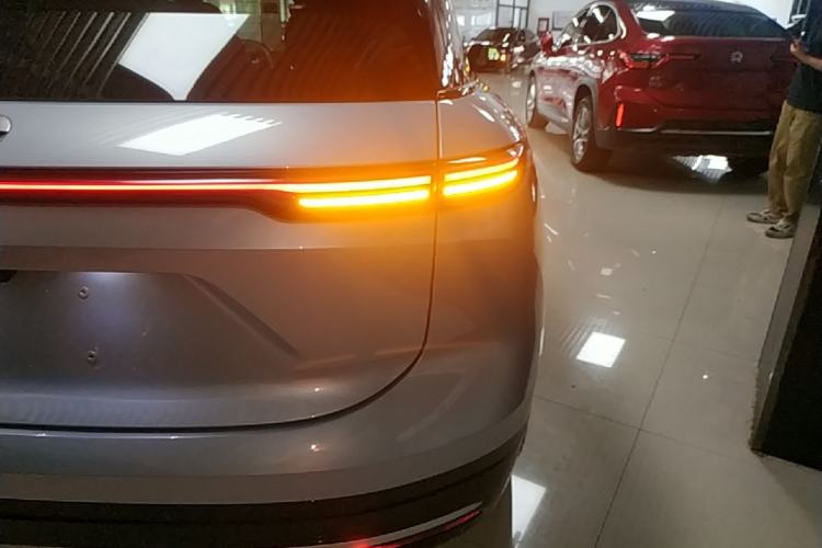 Used Nio ES6 2025 75 kWh Exterior 3
