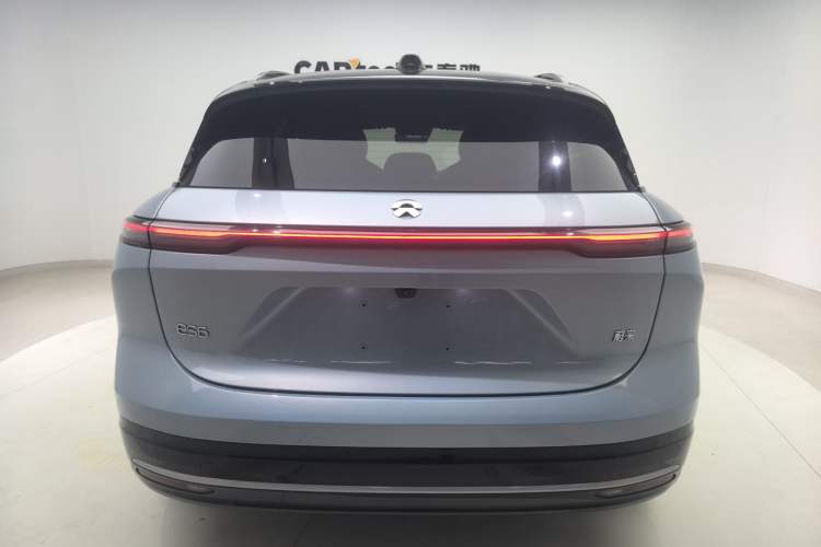 Used Nio ES6 2025 75 kWh Exterior 4