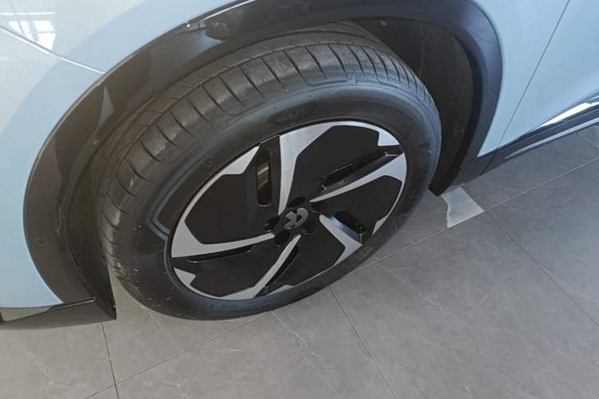 Used Nio ES6 2025 75 kWh Exterior 4