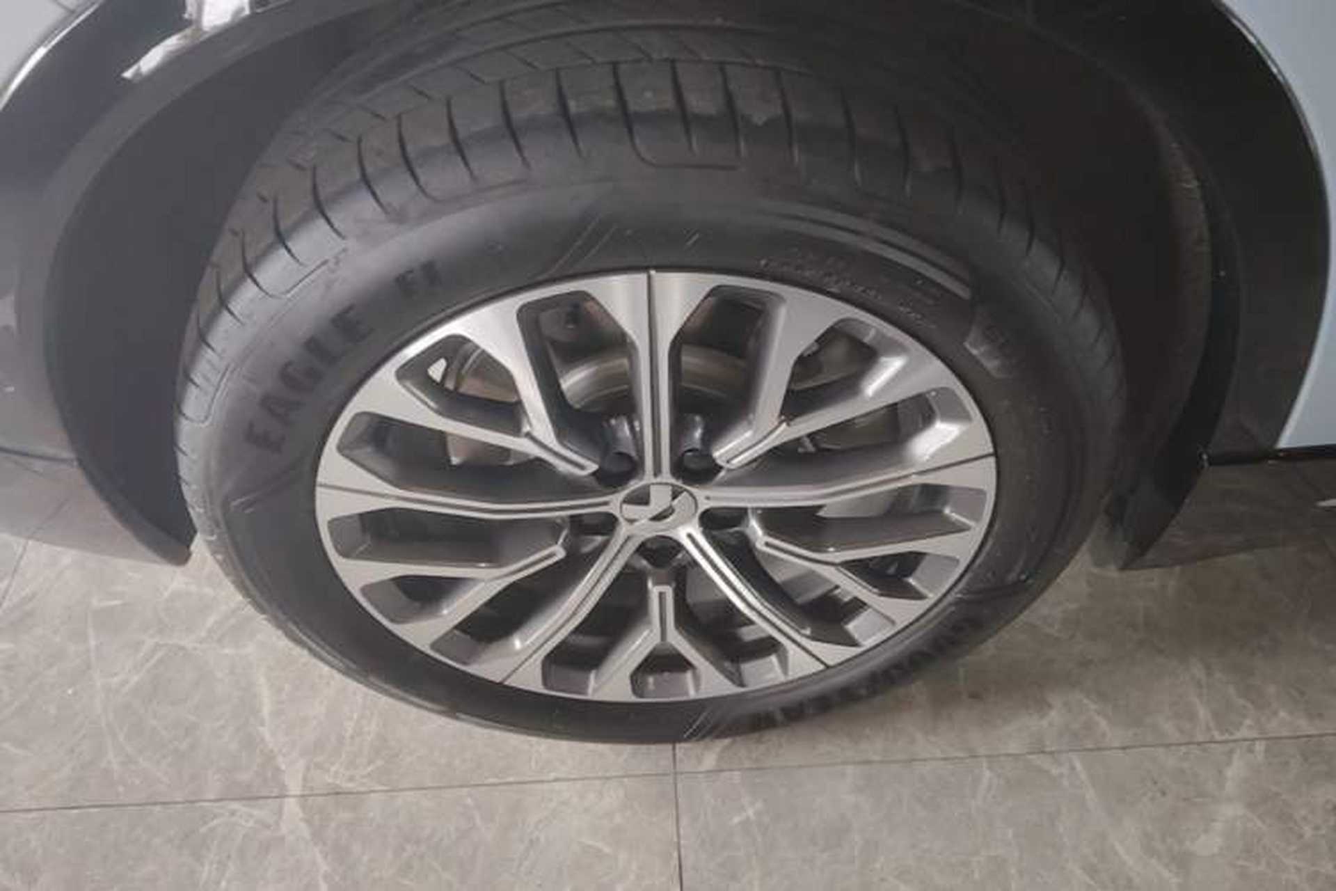 Used Nio ES6 2025 75 kWh Exterior 5